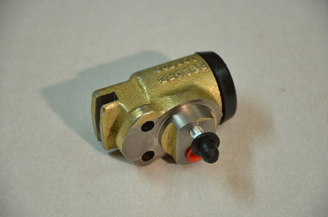 Cylindre frein AV G Ø 28.5 mm - à purgeur - Simca Ariane